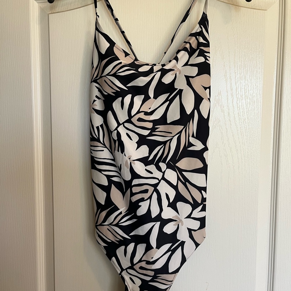 Old Navy Black and Cream Leaf Print One Piece Swimsuit